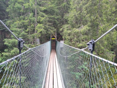 Brua over Bjornsjohelvete